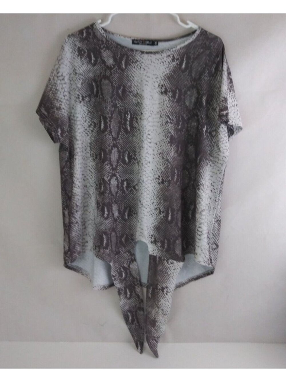 Glitzy Girlz Women's Tie Front Blouse With Snakeskin Design Size Medium